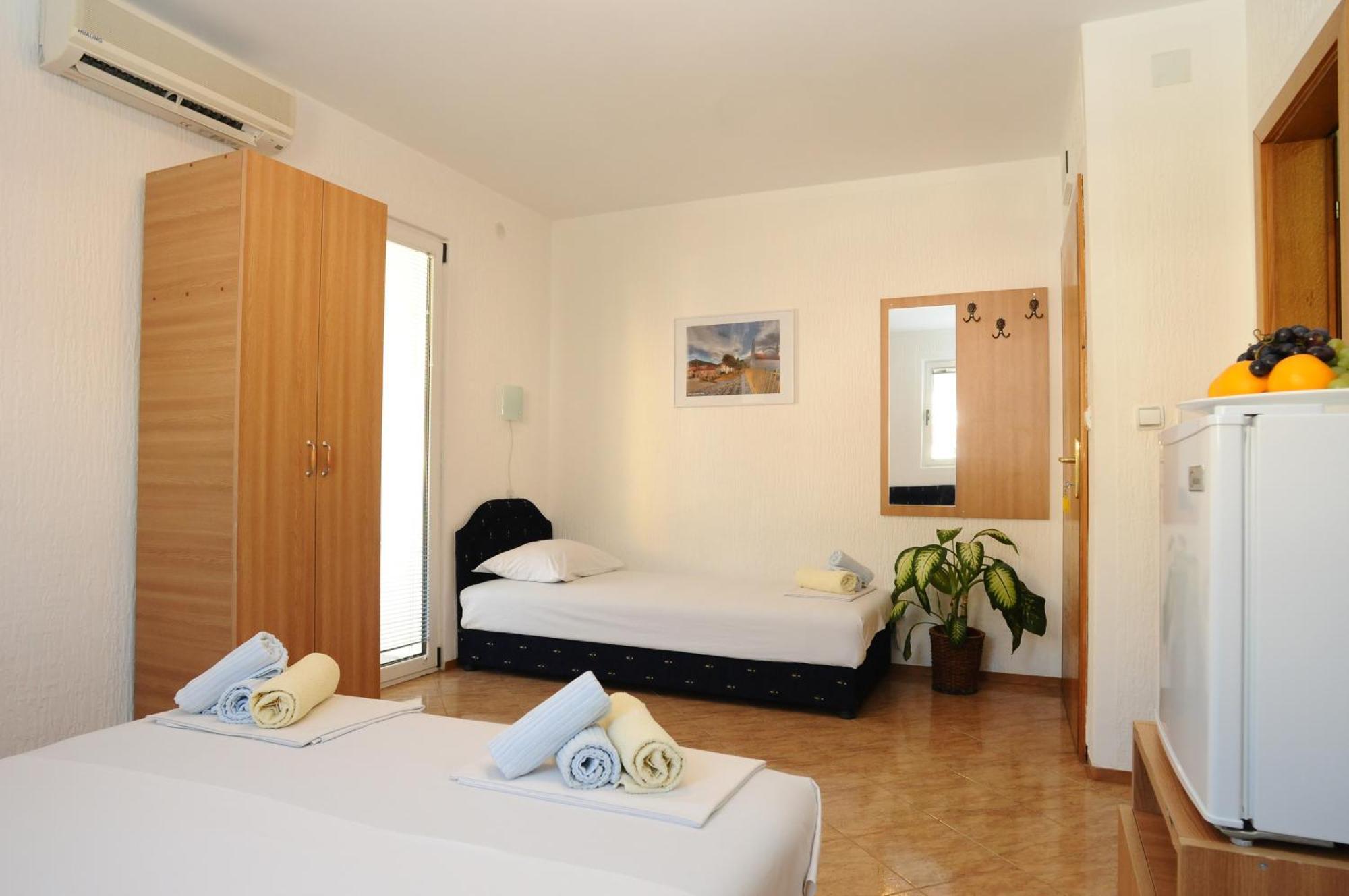 Budva Inn Guest House Exterior foto